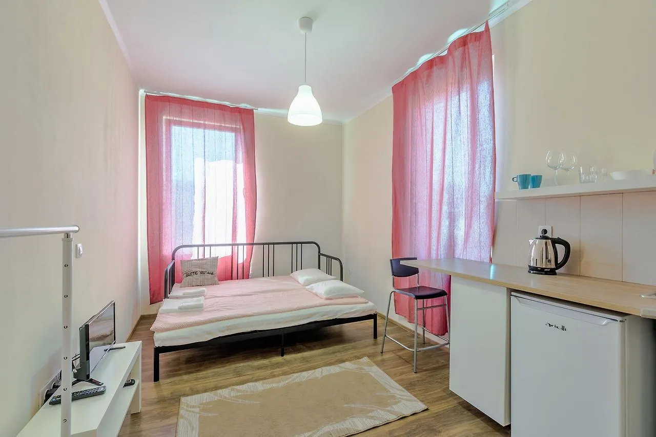 Easyapartments Sofia 0*,